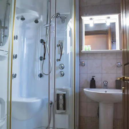 ξενωνασ θεα