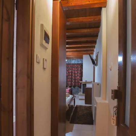 Pensión ξενωνασ θεα