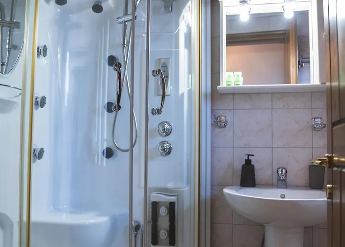 ξενωνασ θεα